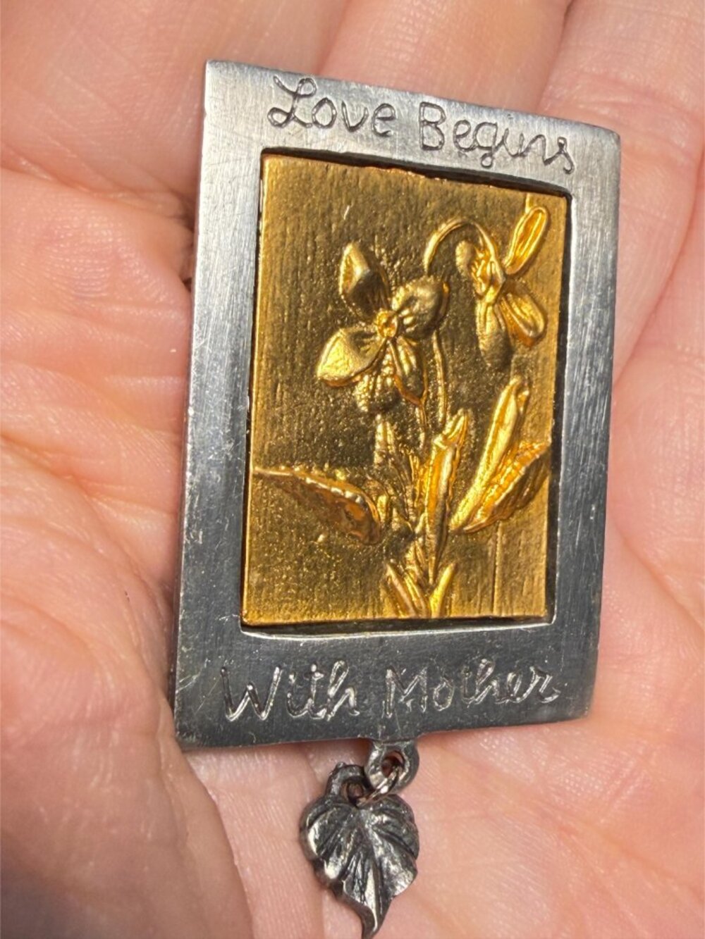 Marjolein Bastin Mother Brooch Vintage Love Begins With Mother Dangle - Picture 4 of 7